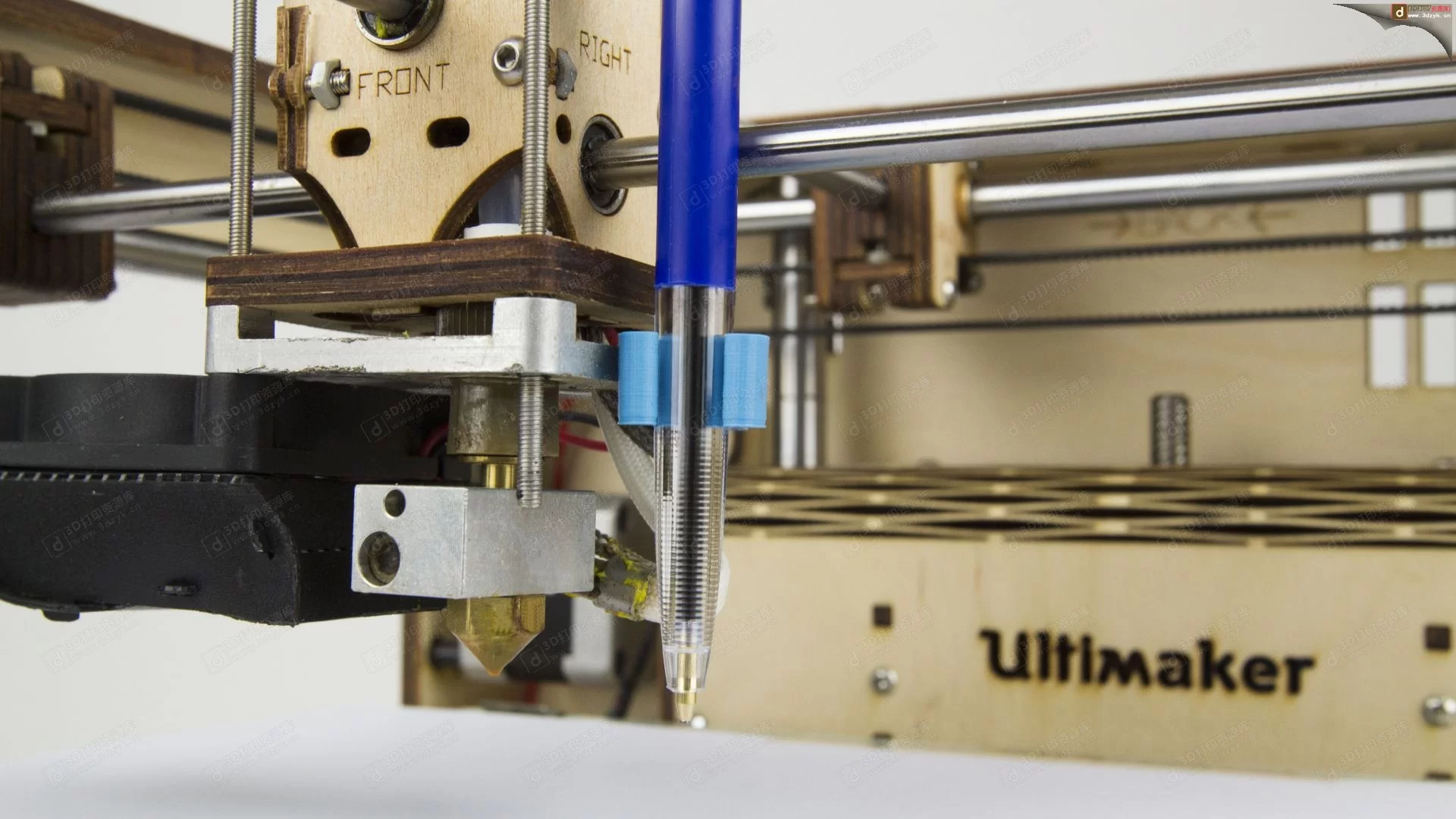 ultimaker-original-pen-plotter.webp